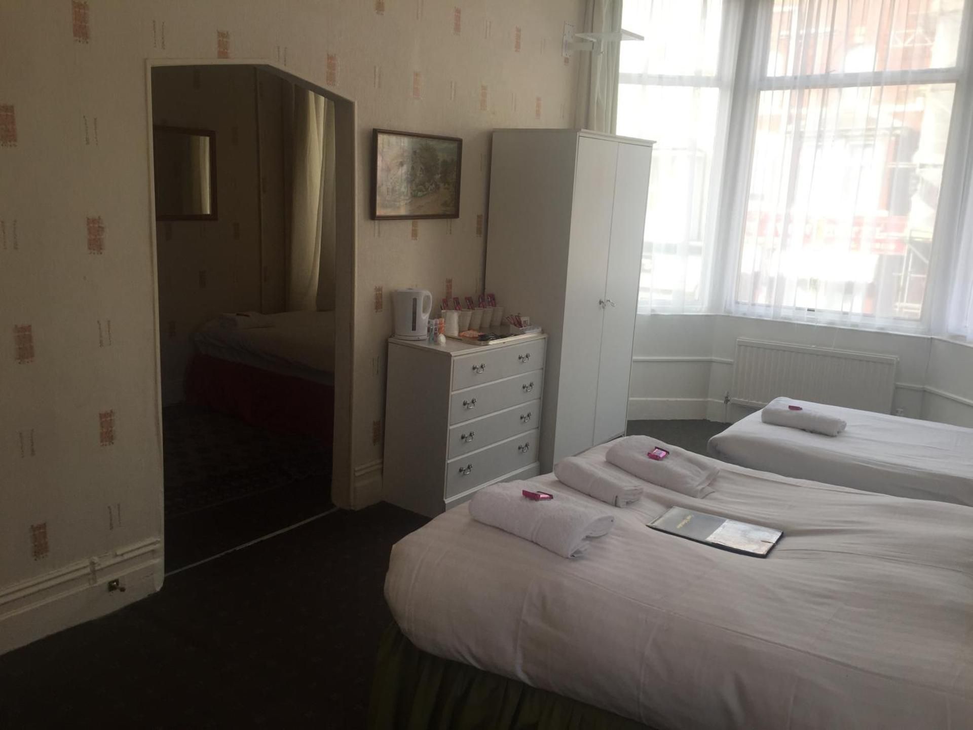 undefined The Albert Hotel Near Winter Gardens 6