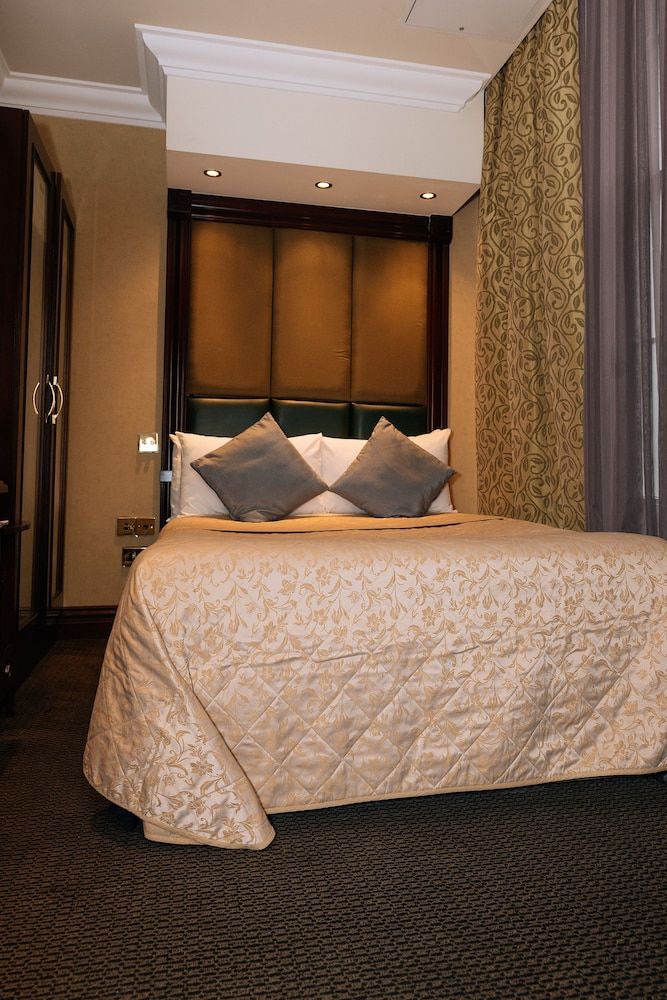 undefined The Premier Notting Hill 5