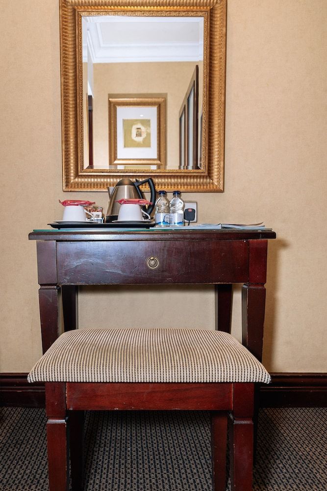 The Premier Notting Hill Deluxe Room 25