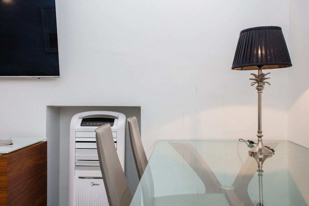 Cozy 1 Bedroom Apartment near Harrods, Knightsbridge Apartment, 1 Bedroom 11