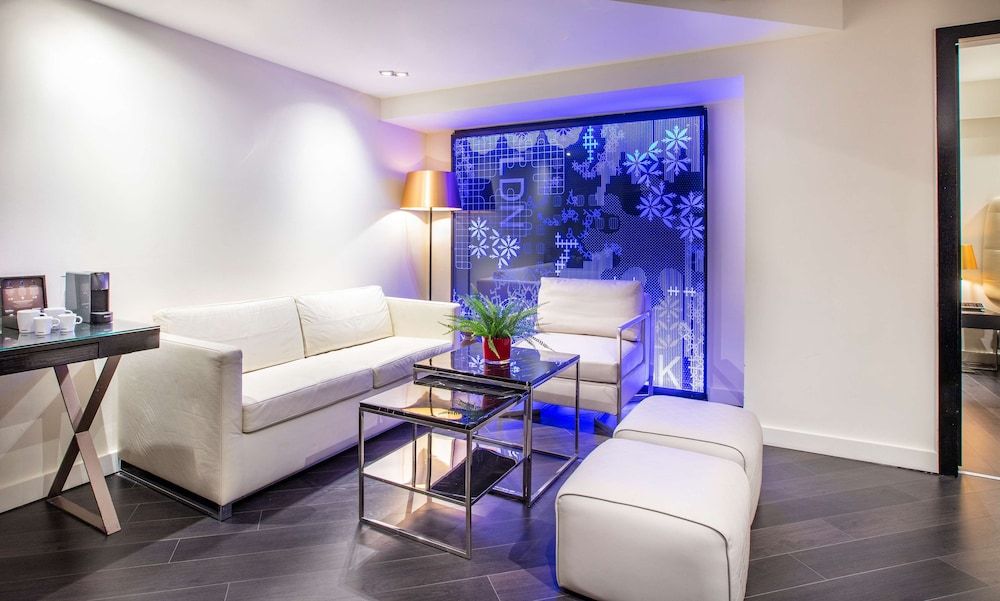 undefined Park Plaza London Riverbank 3