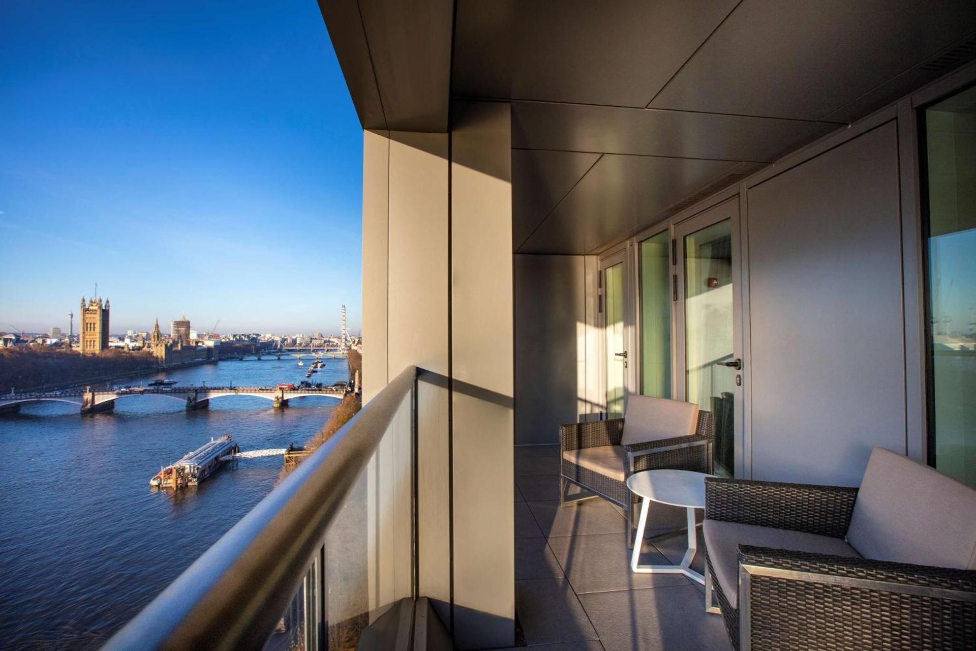 One-Bedroom Suite with Balcony and River View