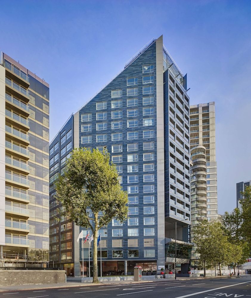 undefined Park Plaza London Riverbank 6