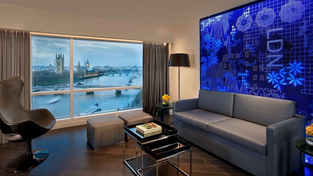 undefined Park Plaza London Riverbank 10