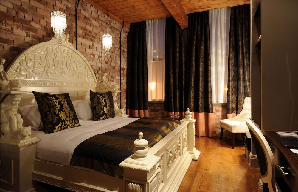 Velvet Hotel Manchester, WorldHotels Crafted Classic Room, 1 King Bed, Non Smoking 2