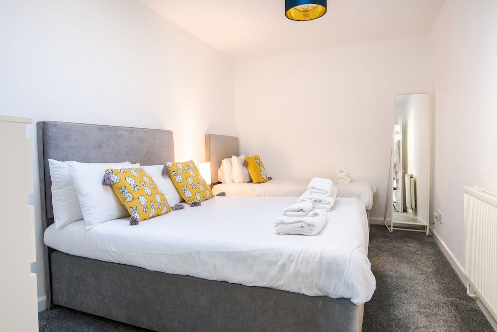 Royal Ashton Hotel Economy Apartment, Ensuite (Ground Floor) 3