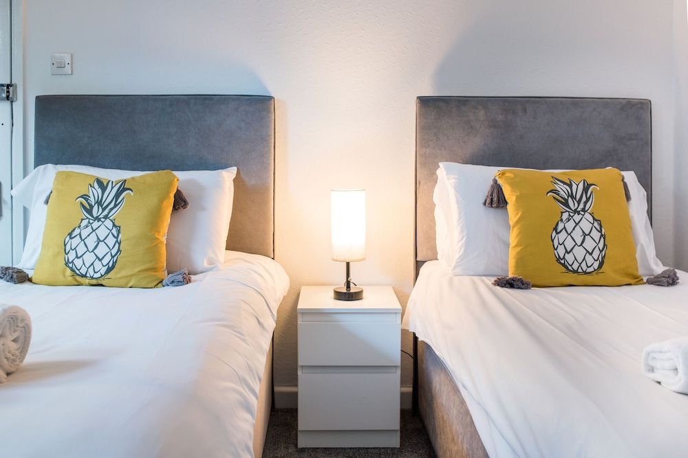 Royal Ashton Hotel Economy Apartment, Ensuite (Ground Floor) 2