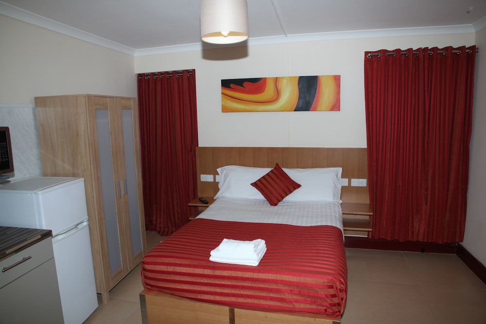 undefined Grove Apartments 5