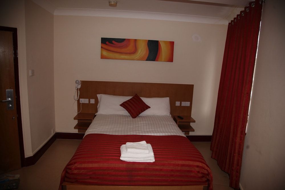 undefined Grove Apartments 6