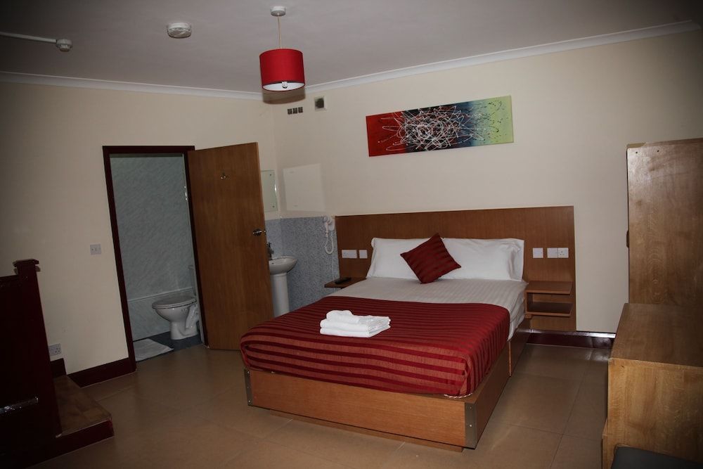 undefined Grove Apartments 10