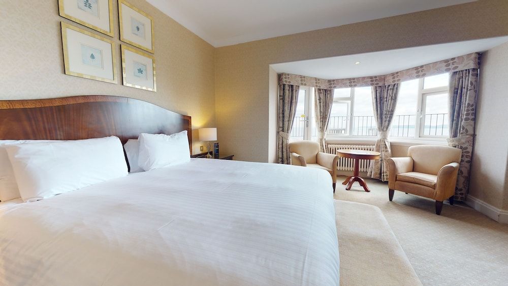 Bournemouth Carlton Hotel, BW Signature Collection Superior Room, 1 Double Bed, Non Smoking, Sea View 5
