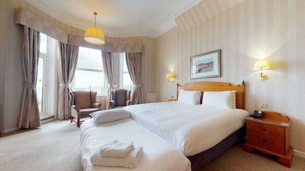 Suite, 1 Double Bed, Non Smoking, Sea View (with Sofabed)