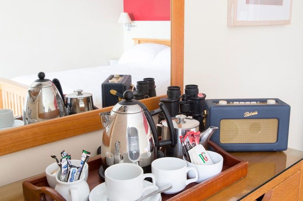 The Knoll House Suite, 2 Bedrooms, Sea View (with Single Room) 8