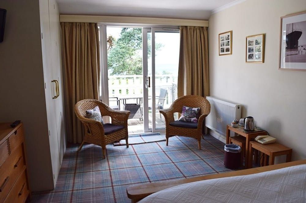 The Knoll House Standard Double Room, 1 Double Bed, Balcony, Sea View 4