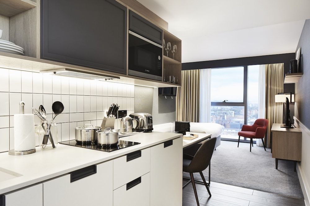 Hyatt House Manchester Studio, 1 King Bed, Kitchen 6