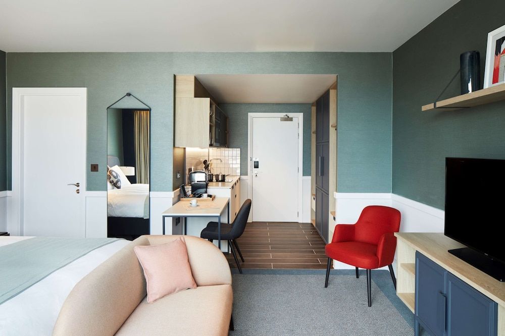 Hyatt House Manchester Studio, 1 King Bed, Kitchen 7