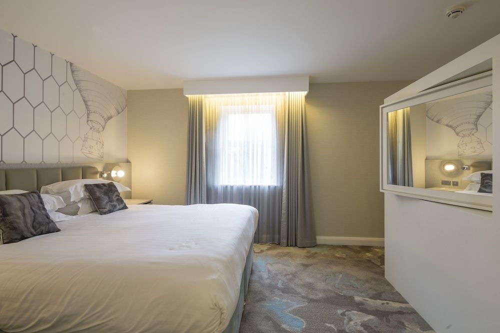 Junior Suite, 1 King Bed