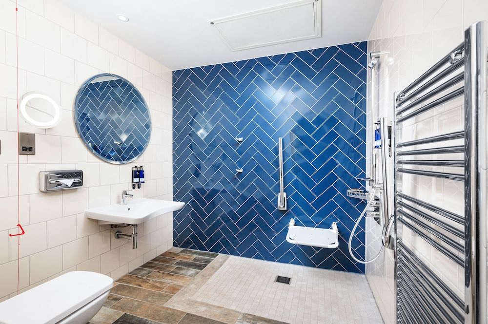Hotel Indigo Edinburgh - Princes Street by IHG Standard Room 8