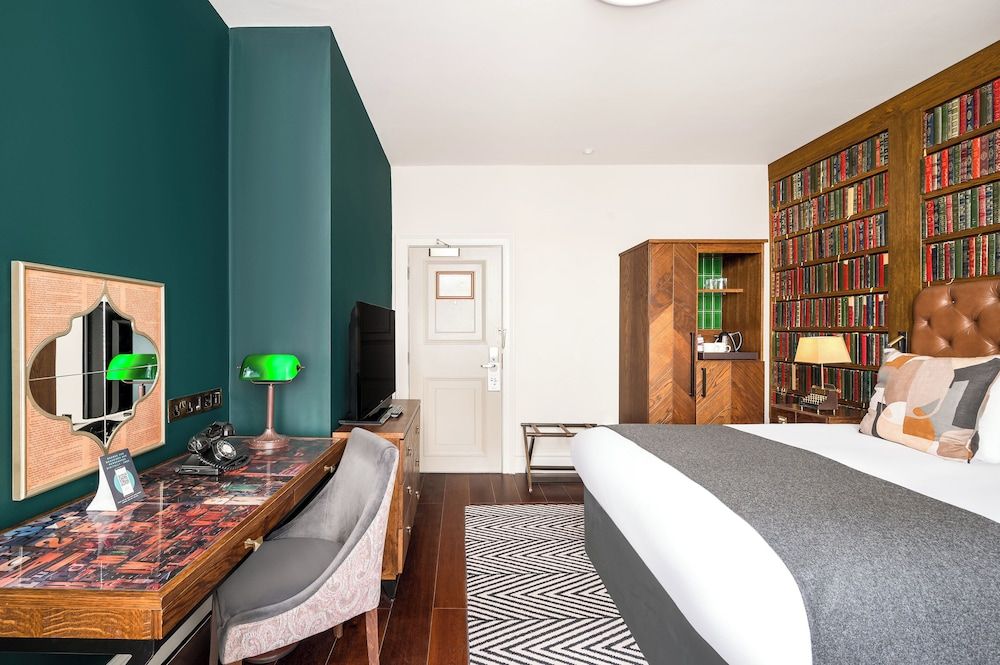 Hotel Indigo Edinburgh - Princes Street by IHG Standard Room 13