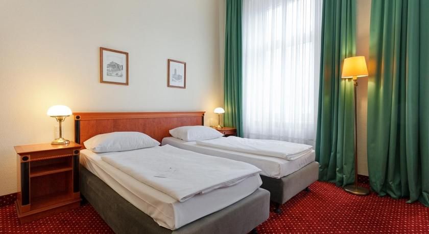 undefined acom Hotel Berlin Kurfürstendamm 4