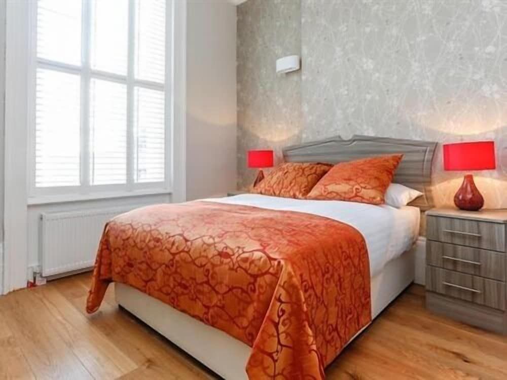 undefined City Inn Russell Square