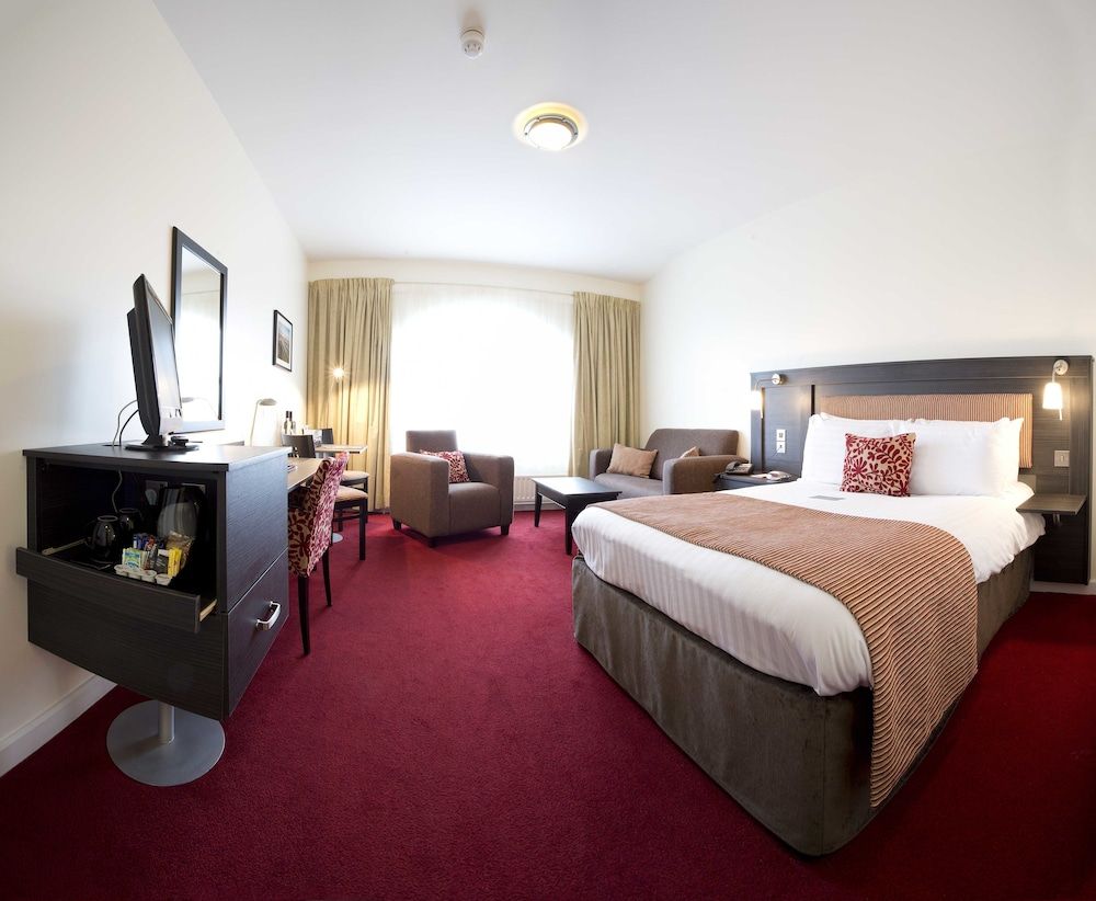 Club Single Room (Executive)