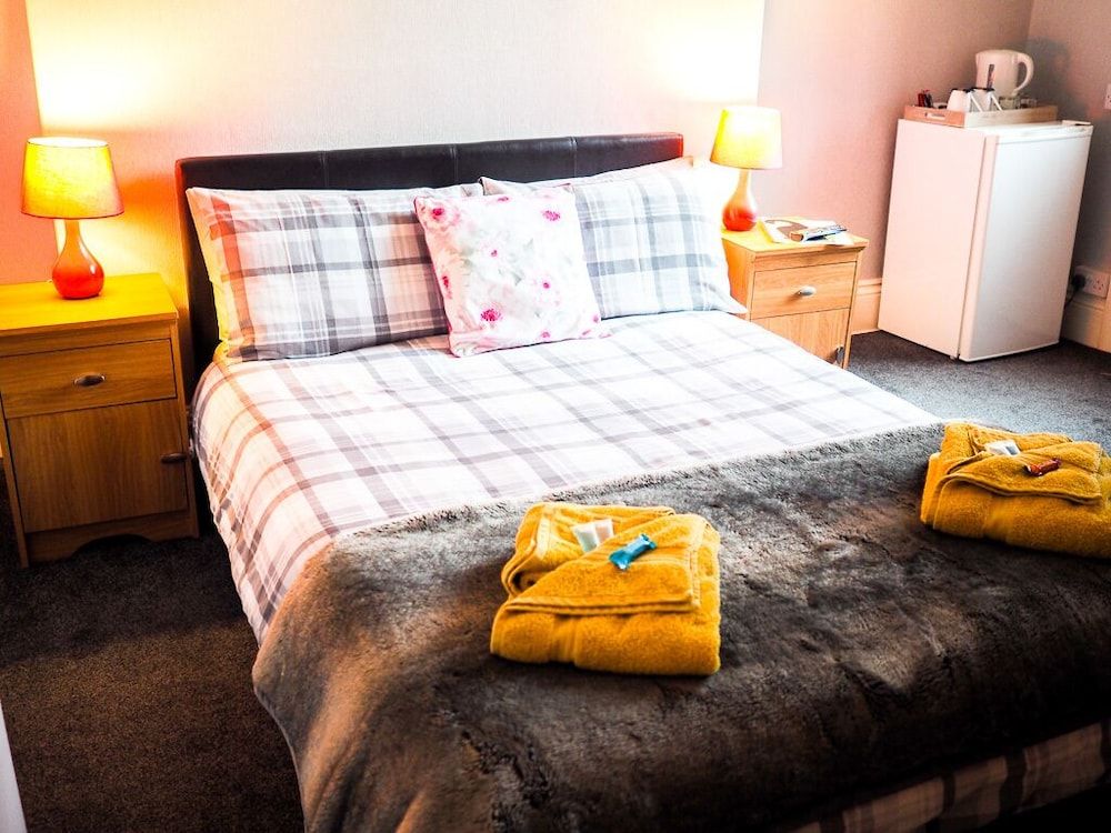 Double Room (Room 10)