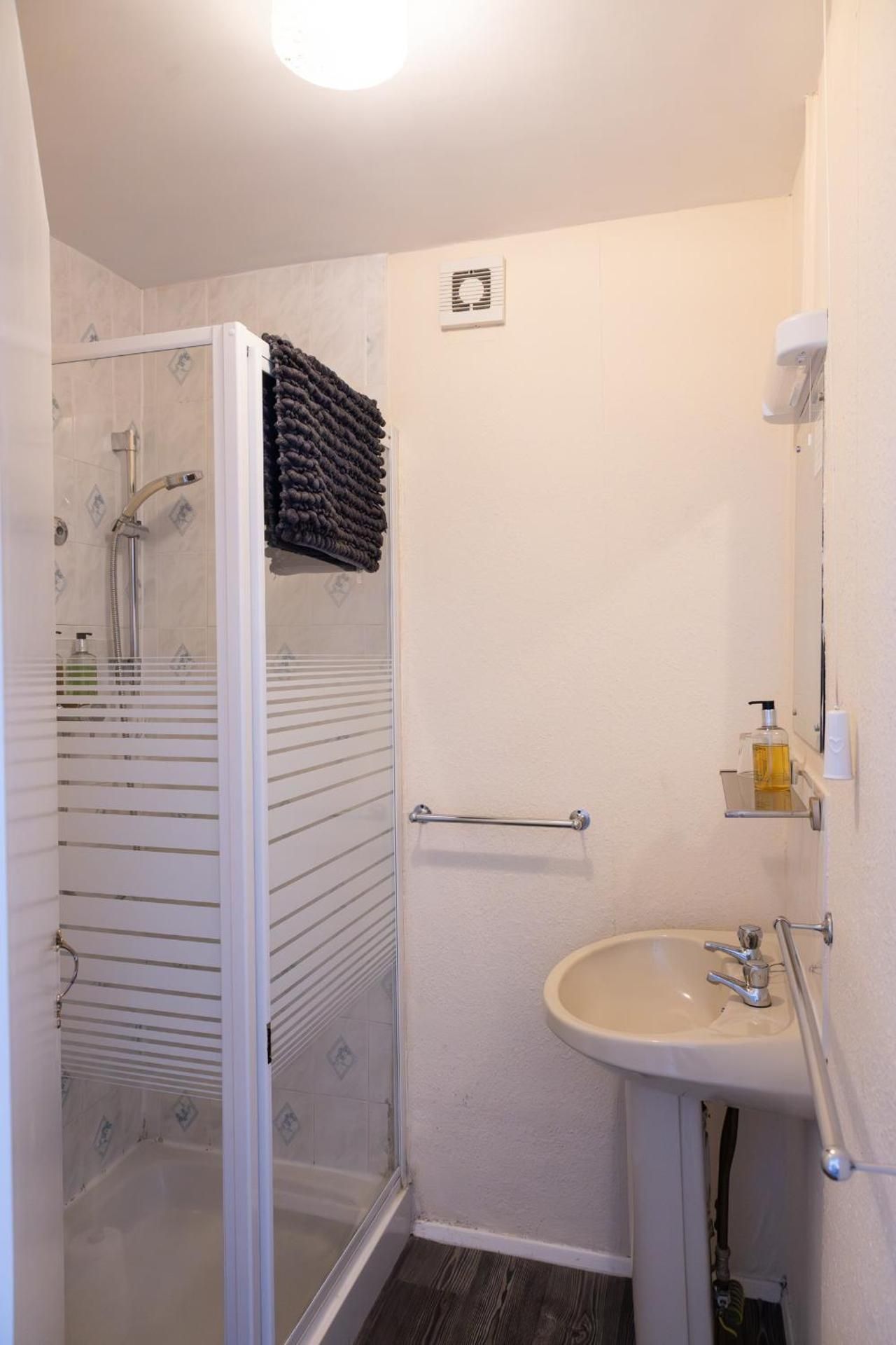Small Single Room