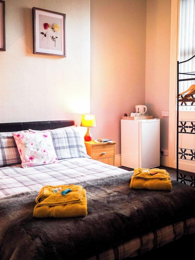 Double Room (Room 10)