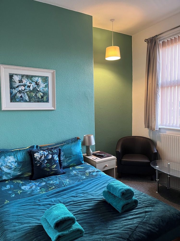 Double Room (Room 11)