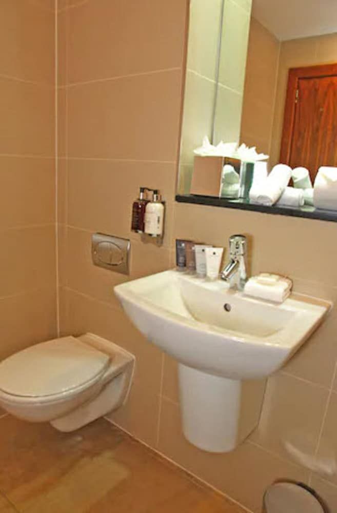 undefined Angel's Share Hotel 7