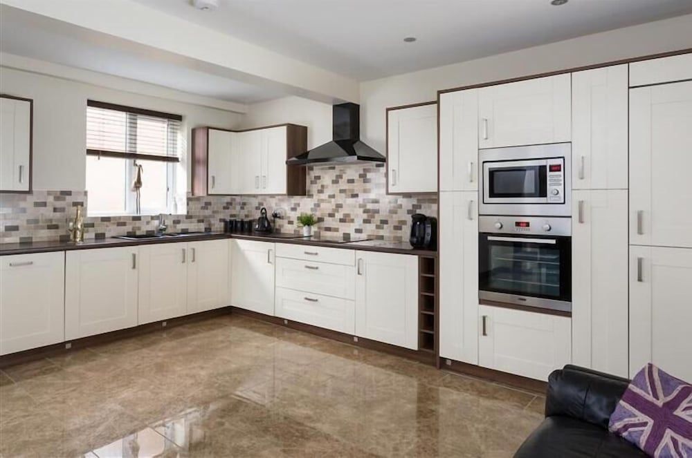 undefined The Light Well 6