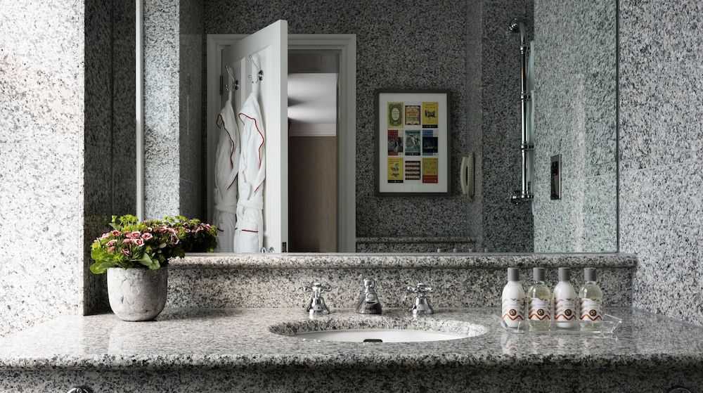 Charlotte Street Hotel, Firmdale Hotels Luxury Room 3