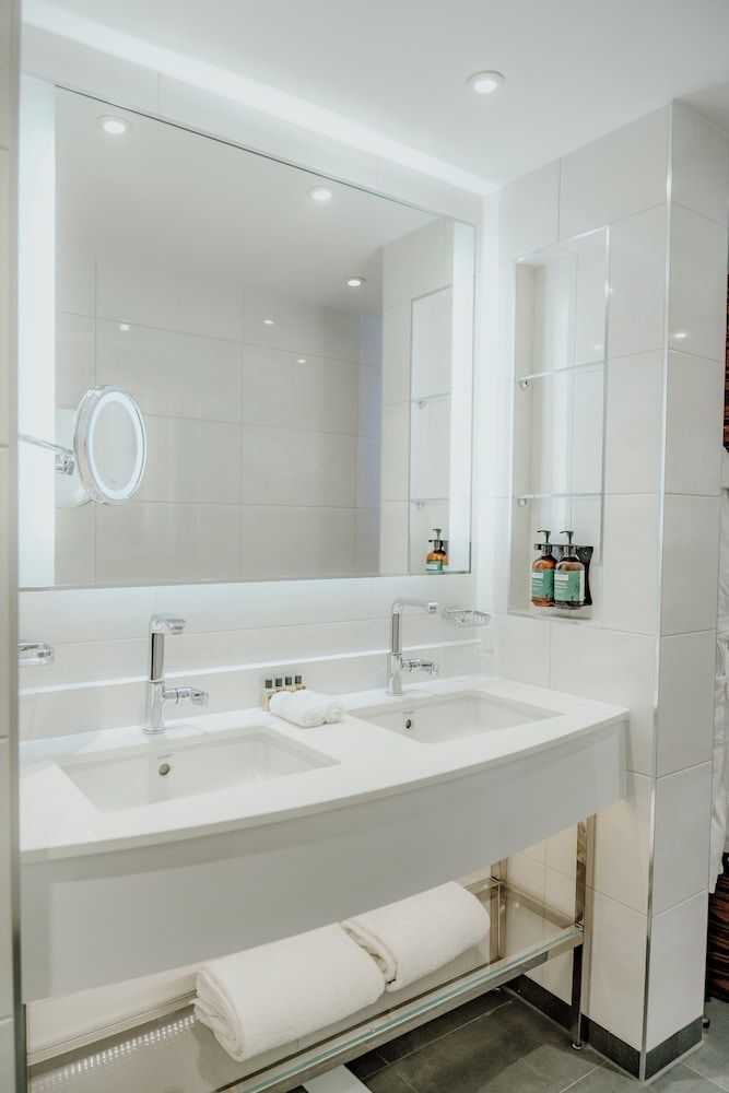 undefined Hyatt Regency London Albert Embankment 9