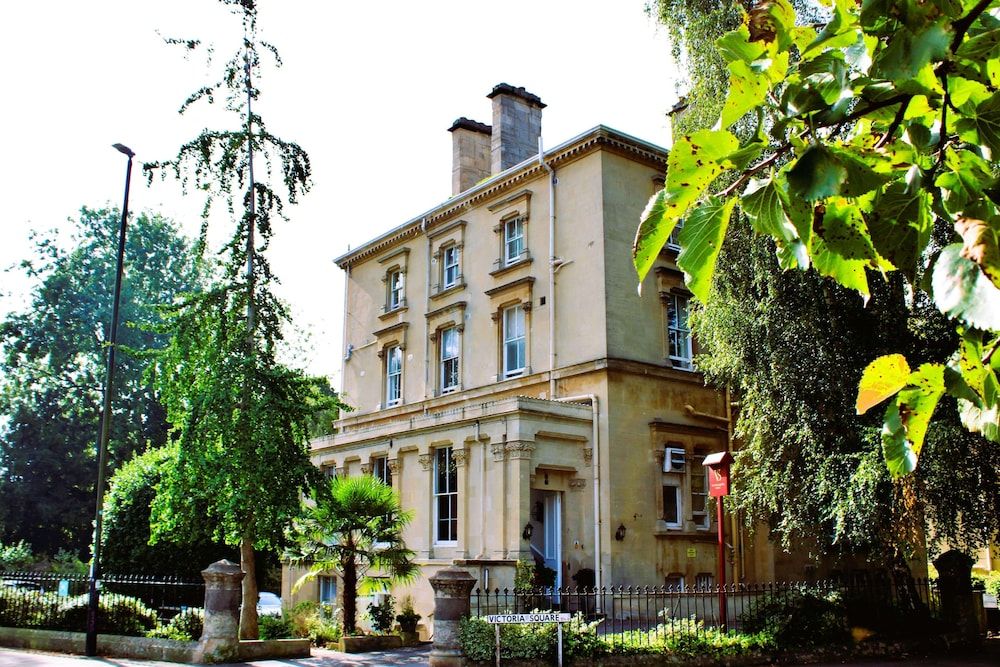 undefined Victoria Square Hotel