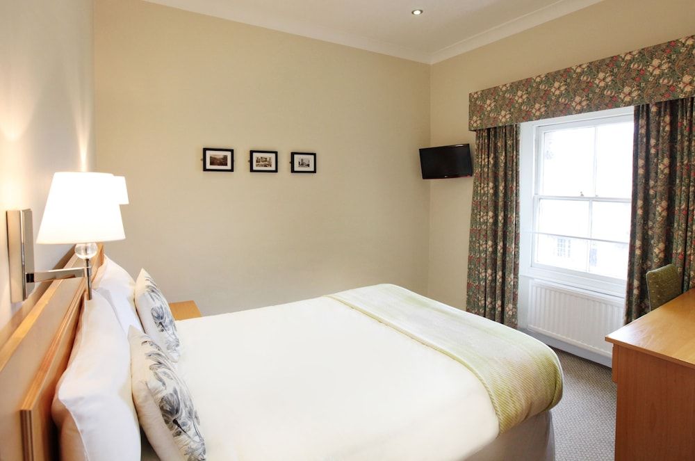 Victoria Square Hotel Standard Double Room 2