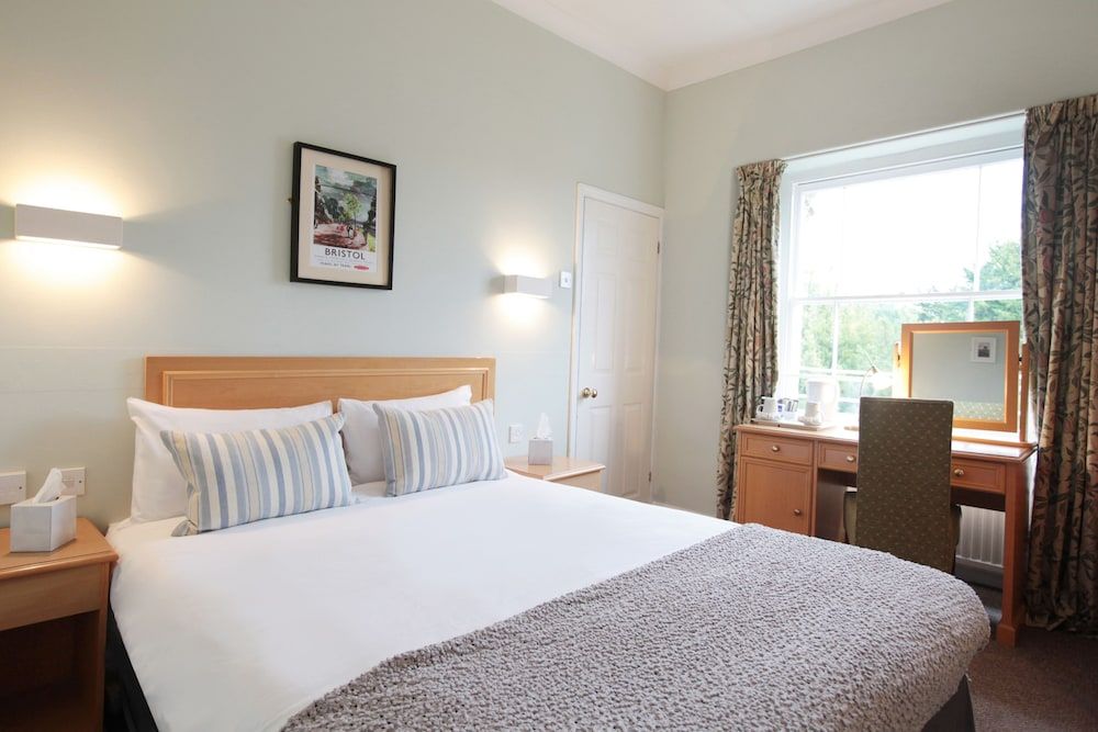 undefined Victoria Square Hotel 8