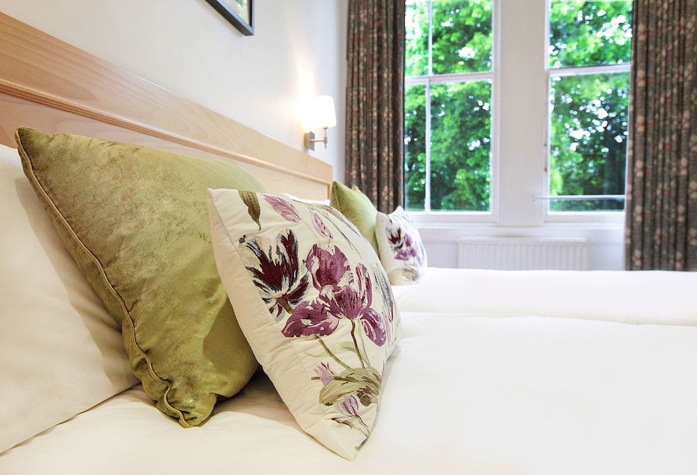 undefined Victoria Square Hotel 7