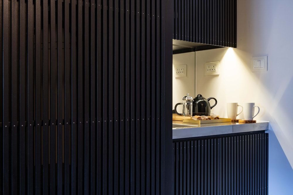 undefined La Suite West - Hyde Park 10