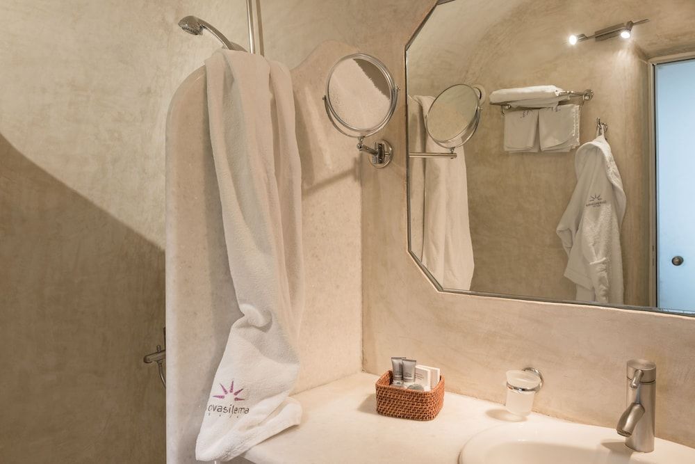 undefined Iliovasilema Suites 10