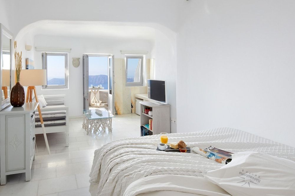 undefined Iliovasilema Suites 6