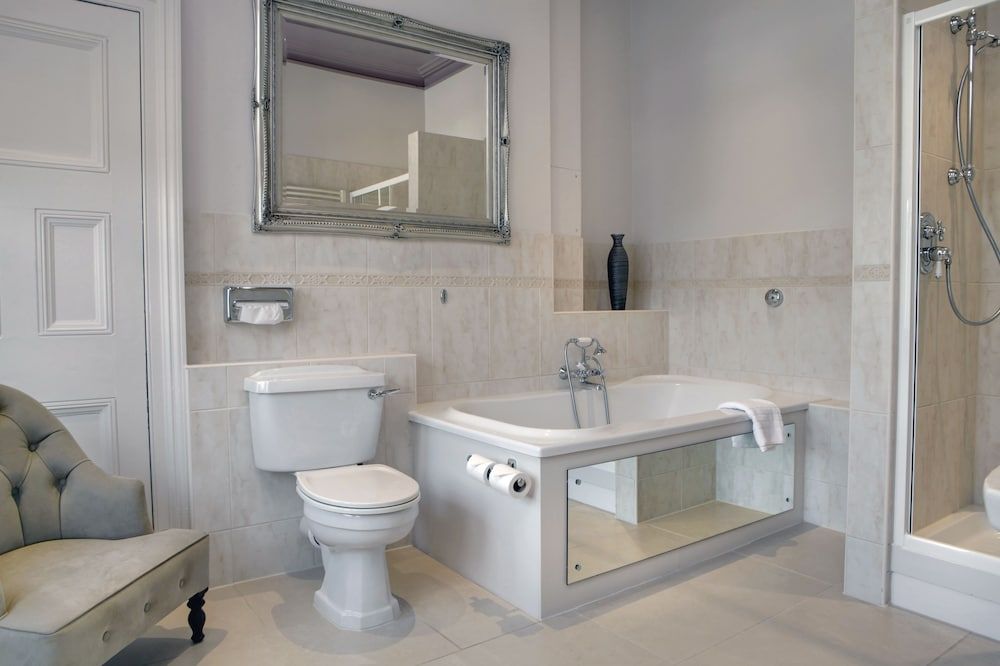 Pontlands Park Feature Room 4