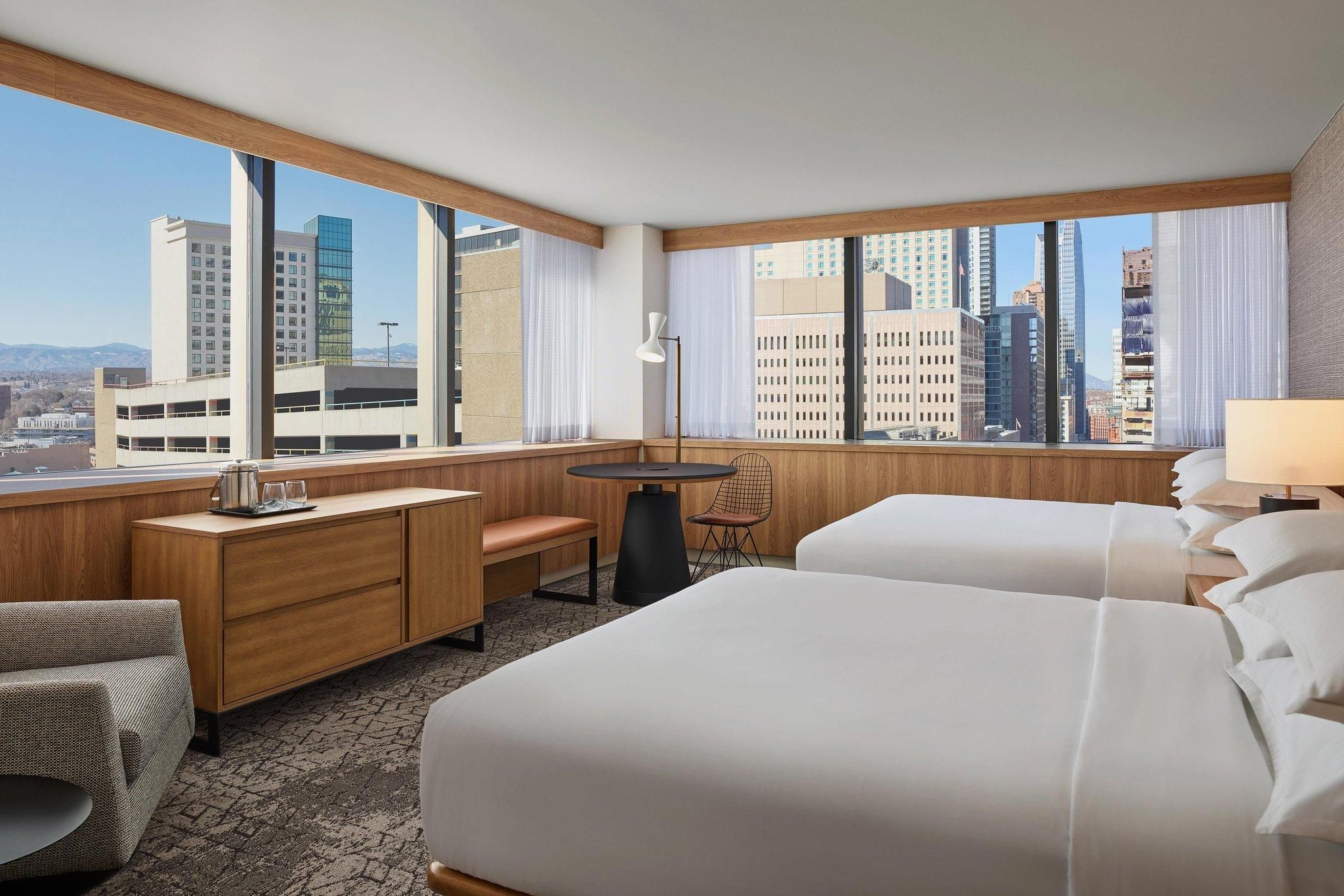 Guest room, 2 Queen, City view