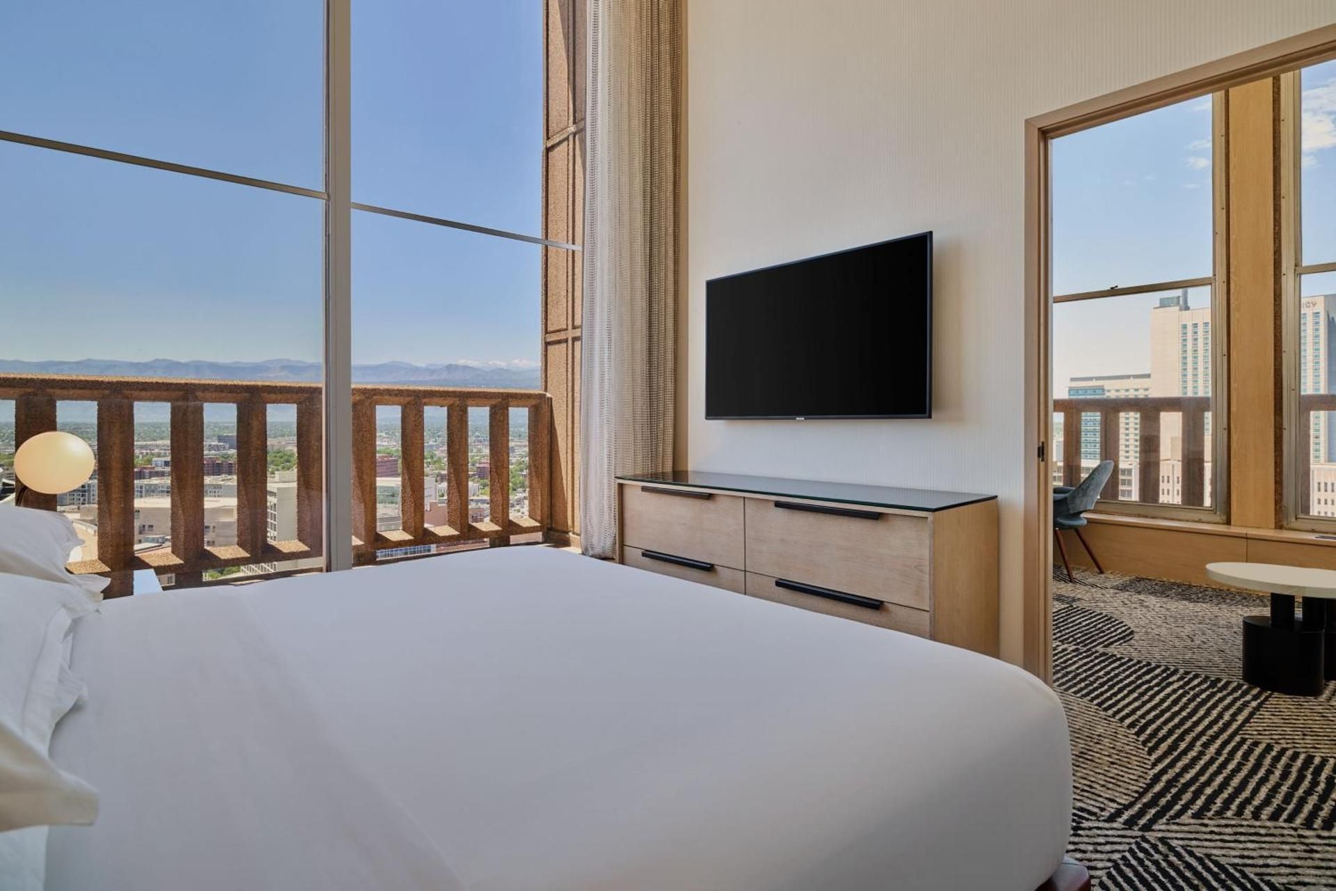 Luxury One-Bedroom King Suite with City View