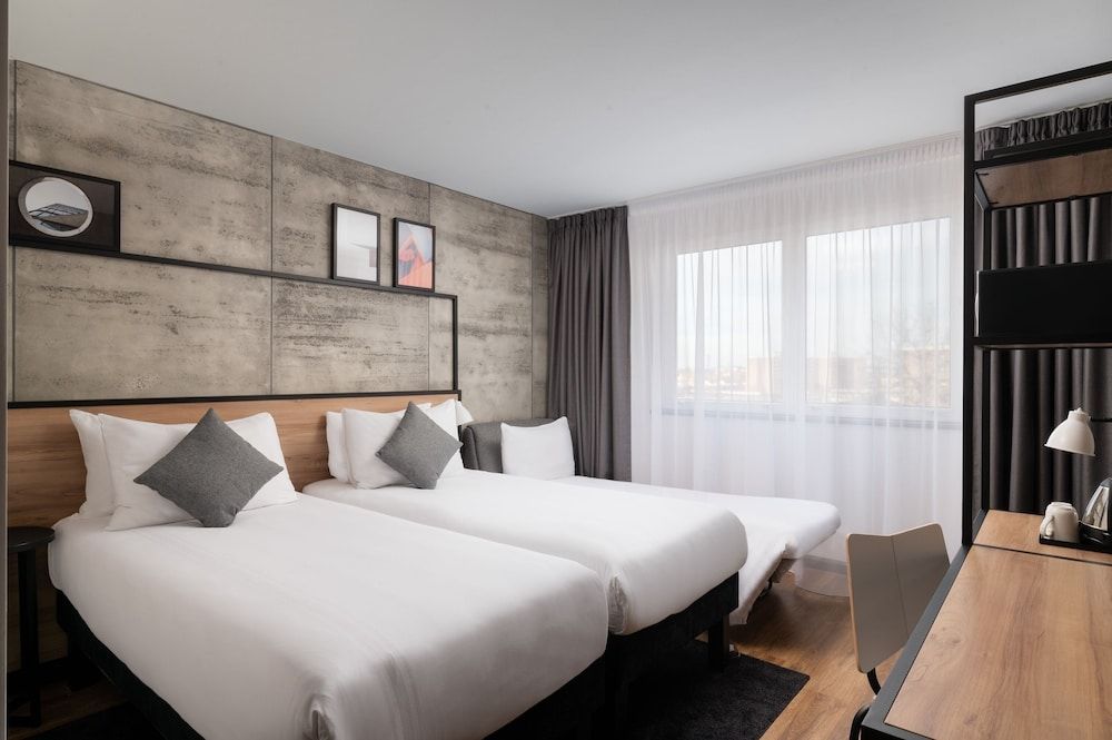 undefined ibis London Earls Court 2