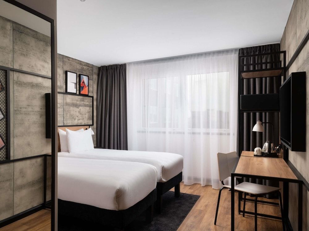 undefined ibis London Earls Court