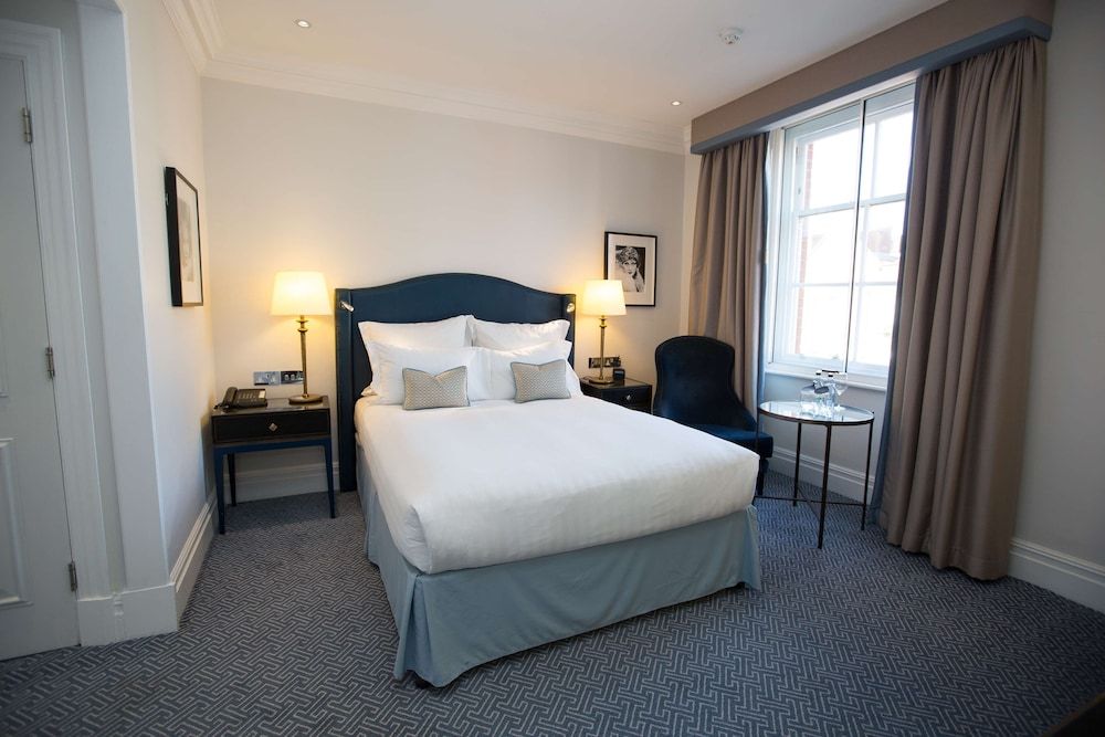 Deluxe Room, 1 Queen Bed