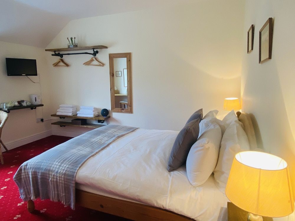 Double Room (Room5)