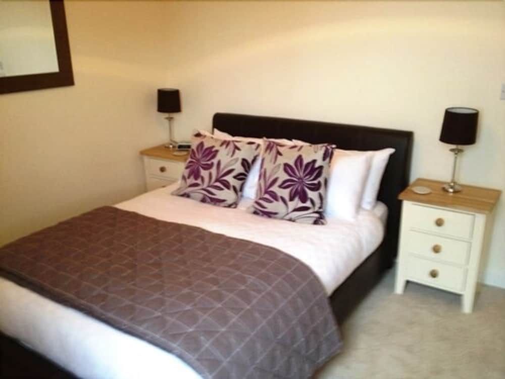 Citystay - Warren Close Apartment, 2 Bedrooms 2