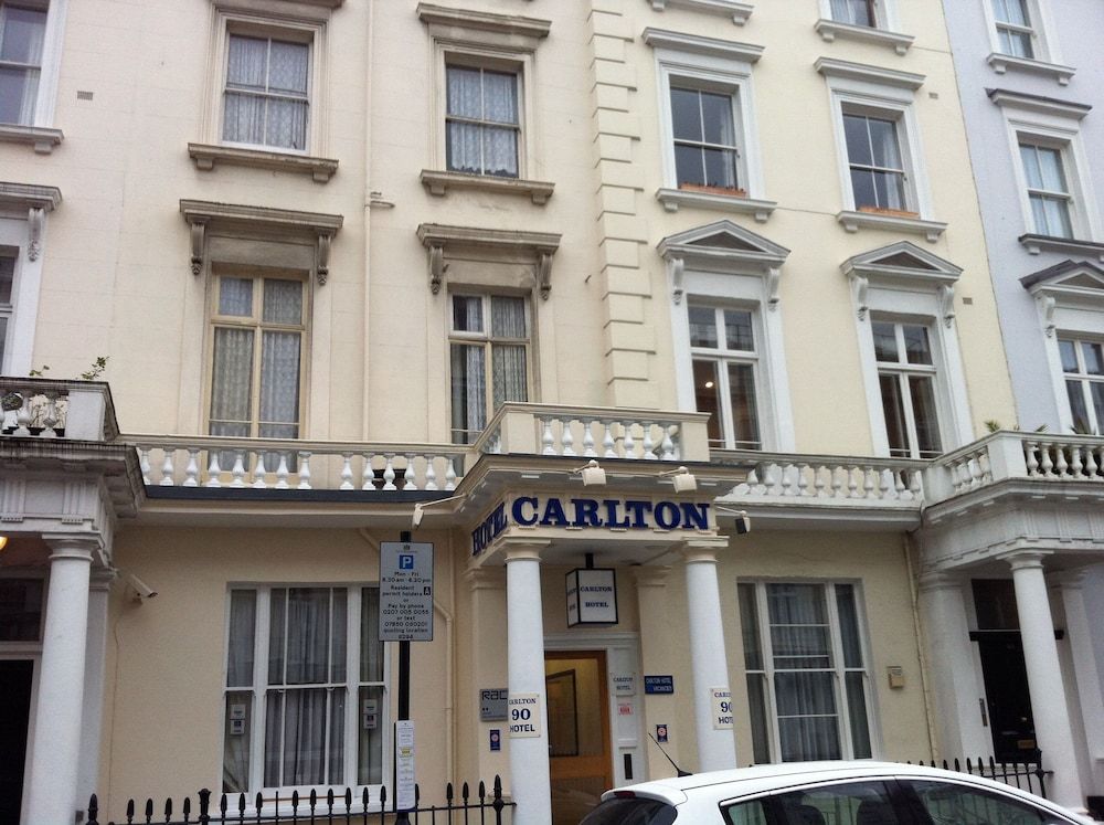undefined Carlton Hotel 3